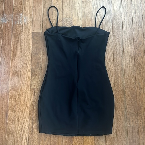 black mini dress - Picture 2 of 2